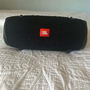 JBL Extreme 2 water proof  Bluetooth speaker